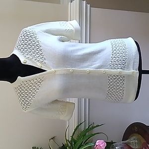 Sweater Bee by Banff